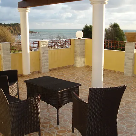 Apartment Angela Paramonas (Corfu)